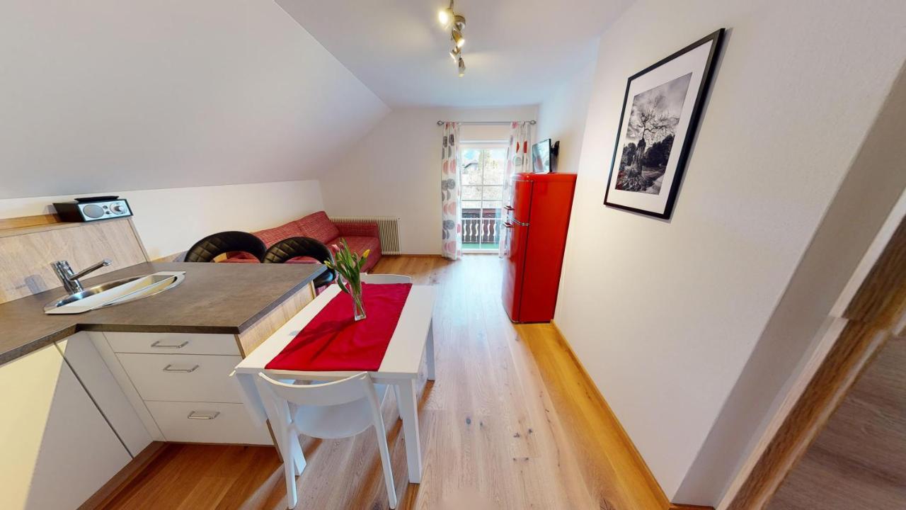 Apartementhaus Schoendorfer Strobl Esterno foto