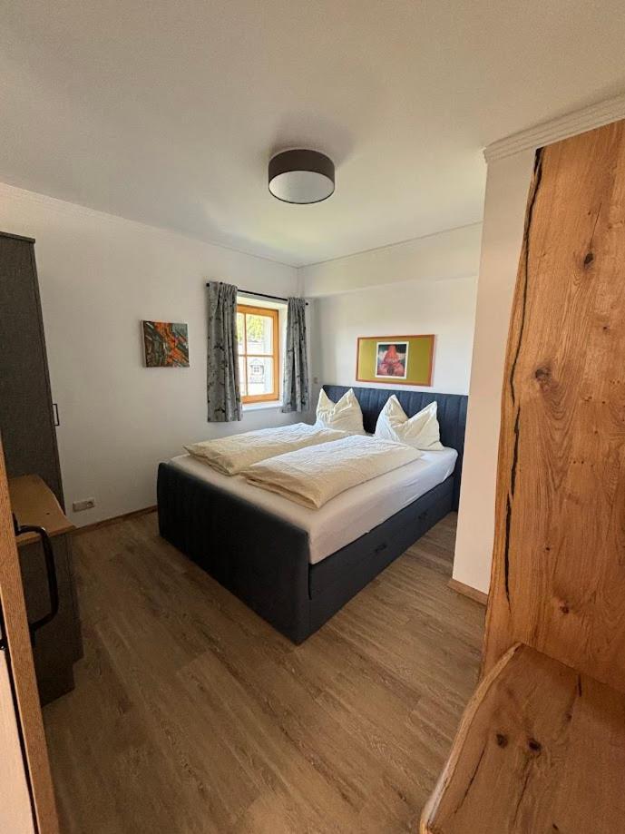Apartementhaus Schoendorfer Strobl Esterno foto
